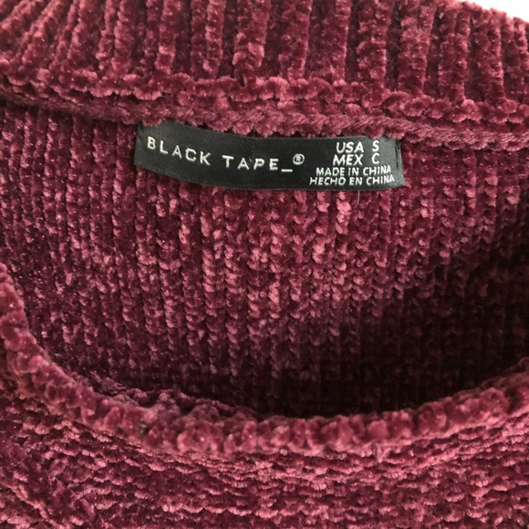 🎉HP🎉✨🌺Petite Sweater—Black Tape Brand - Picture 7 of 16